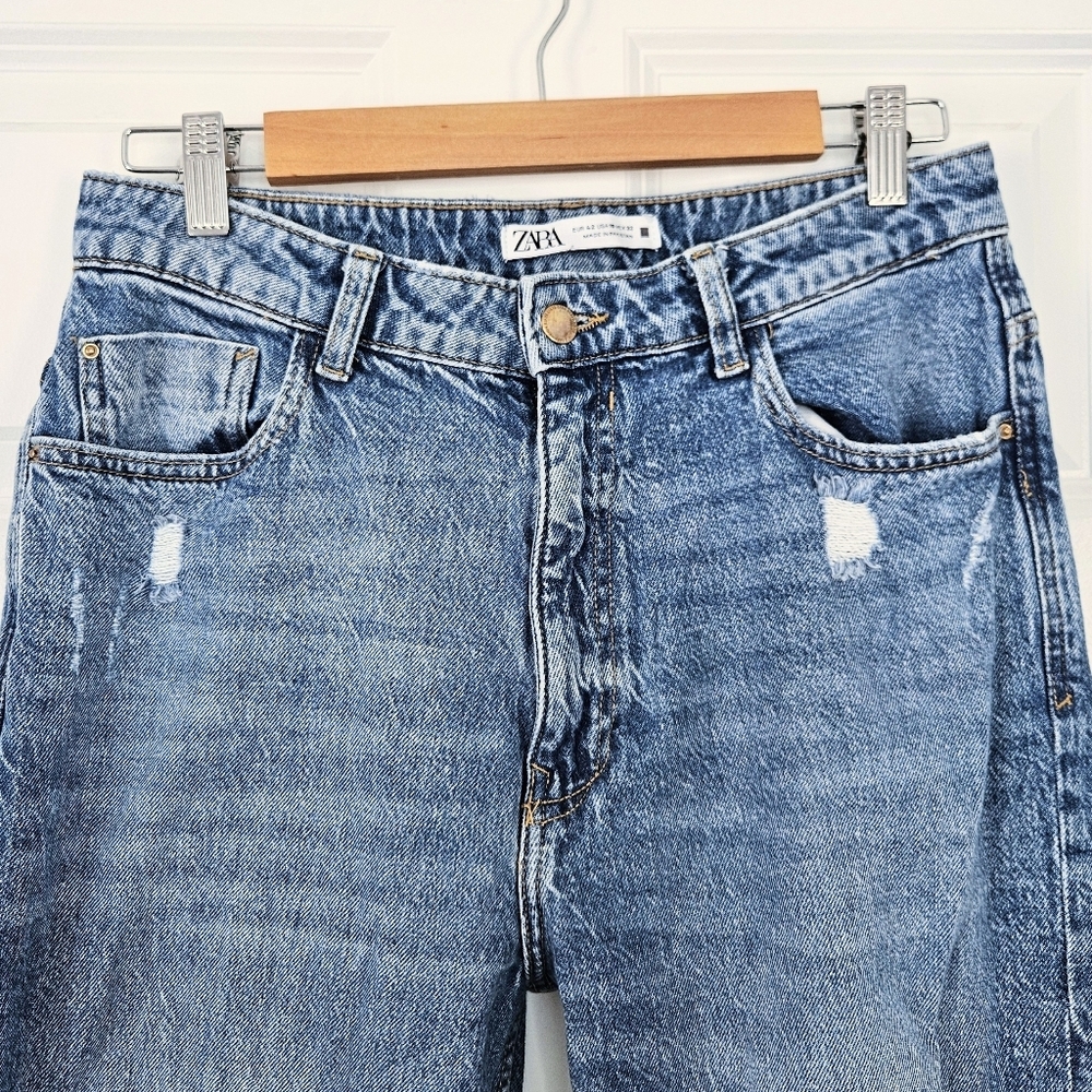 Zara High-Rise Distressed Casual Straight Skinny Mom Jeans Sz 10 - Picture 3 of 7